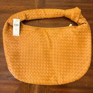 NWT Tan Melie Bianco Brigitte Hobo Bag